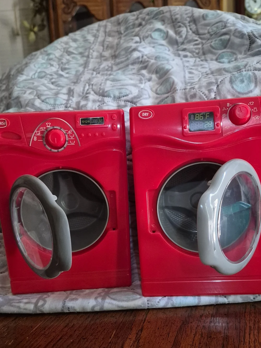 Laundry Set For 18